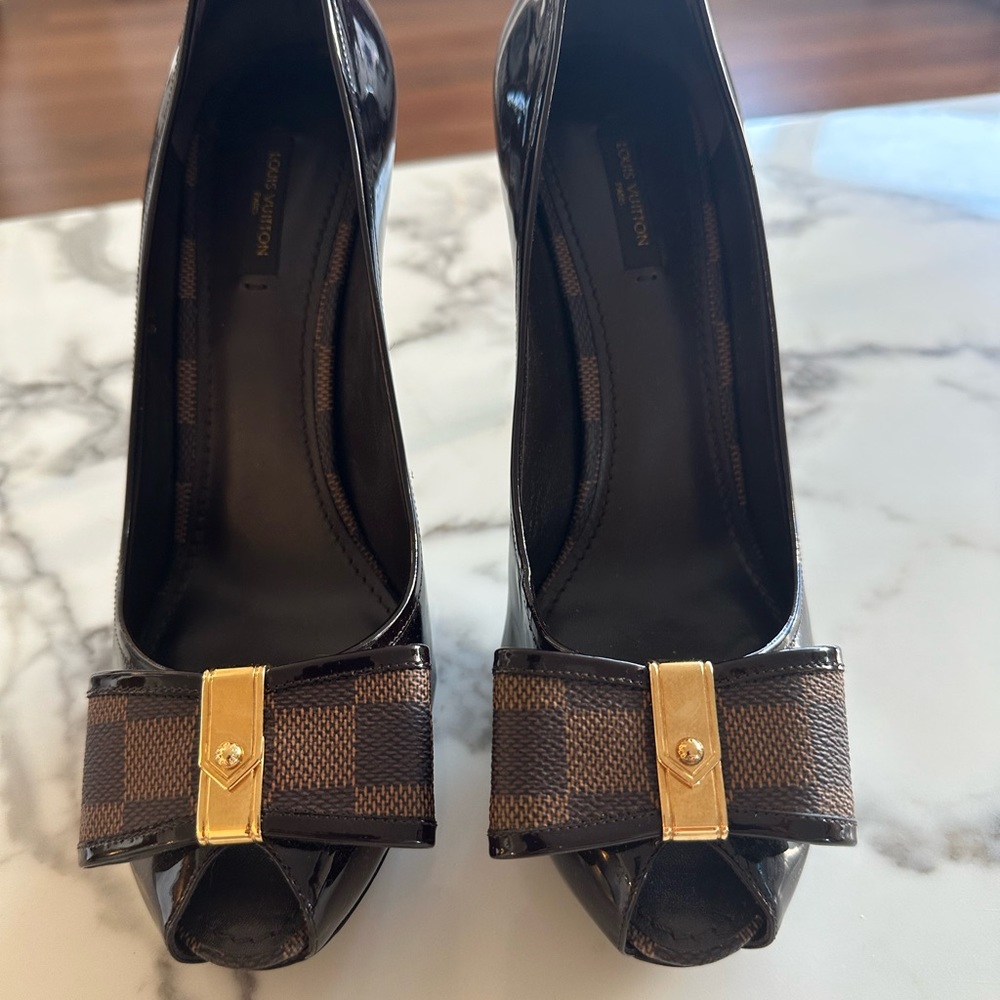 Louis Vuitton patten chocolate peep toe stilettos